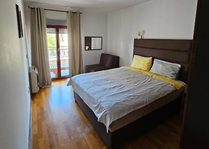 Seaview Apartment