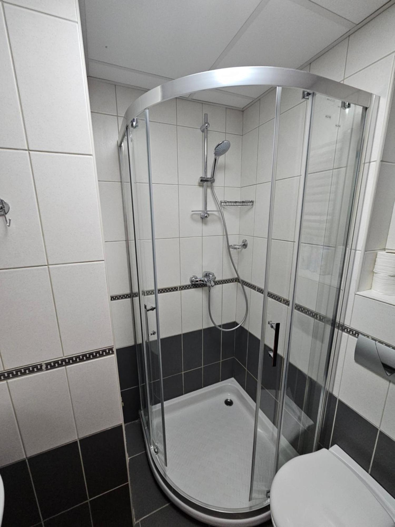 Seaview Apartman *